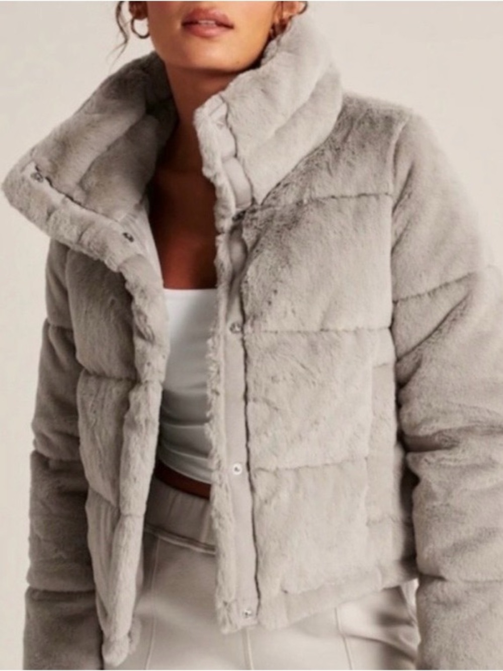 New York & Company Light Gray Faux Fur Puffer Jacket